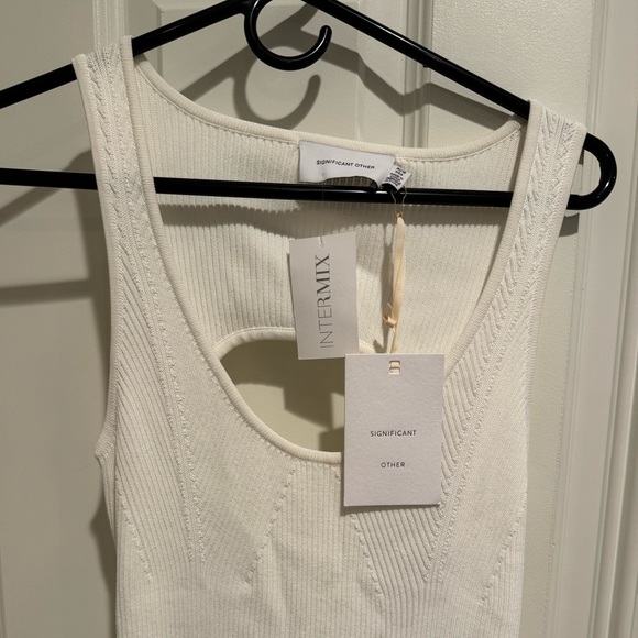 NWT SIGNIFICANT OTHER VENETIA OPEN-BACK RIB KNIT MIDI DRESS - Picture 4 of 5